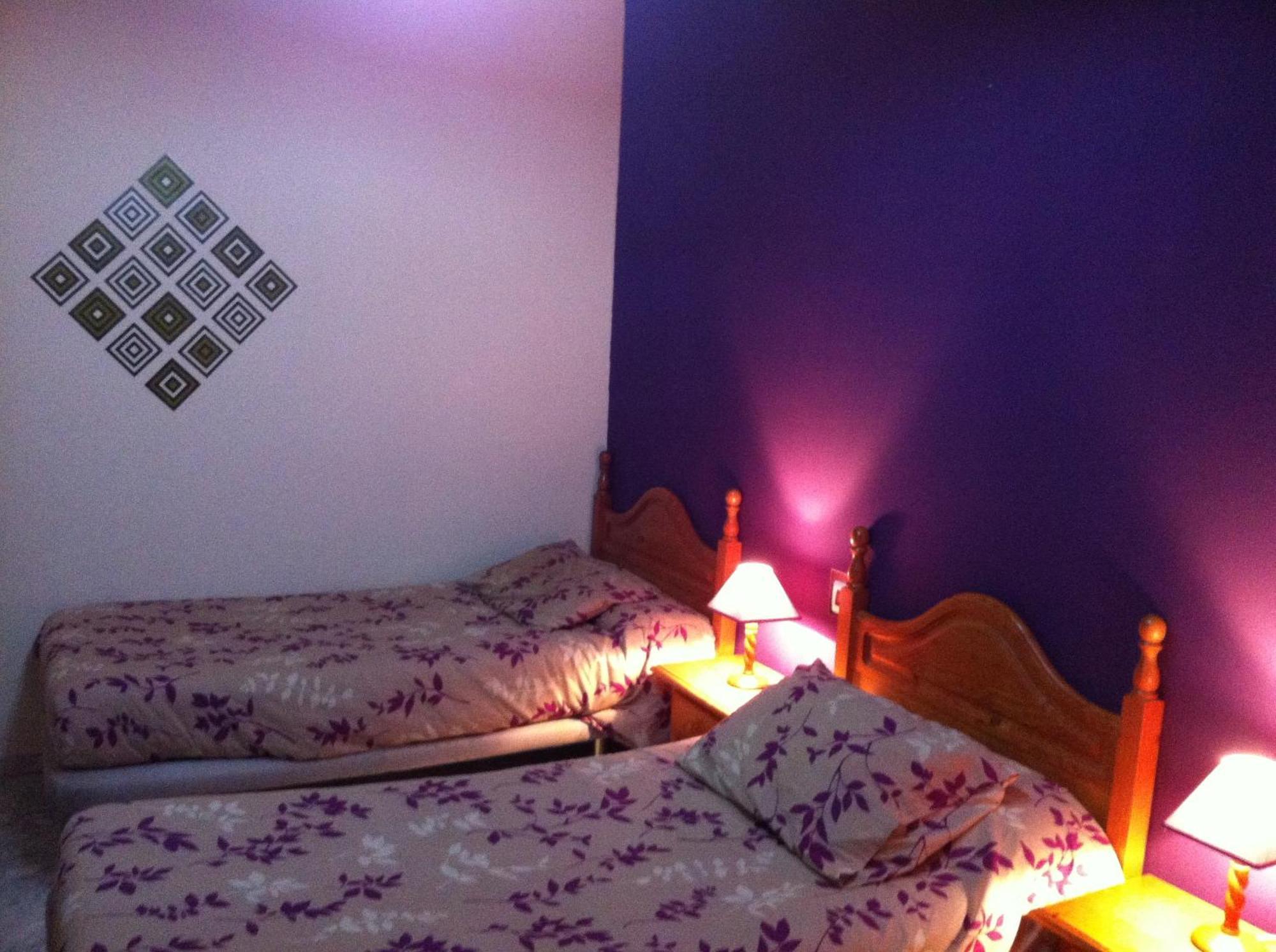 Hostal Neptuno Caceres Ngoại thất bức ảnh