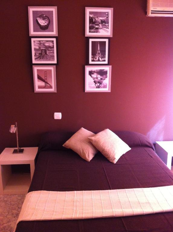 Hostal Neptuno Caceres Ngoại thất bức ảnh
